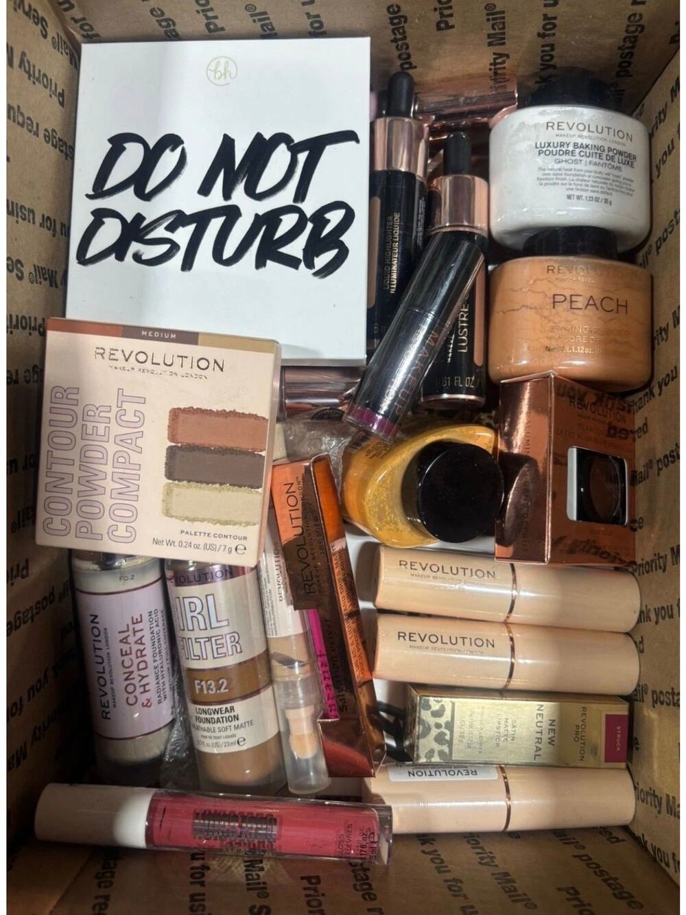 150 Pcs Revolution Cosmetics Resellers bundle.